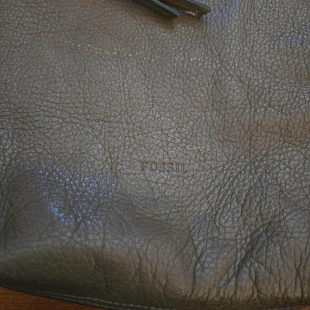 Fossil Maya Large Hobo Crossbody Bag Olive Green Leather ZB7285 Classic Minimal - Picture 2 of 9